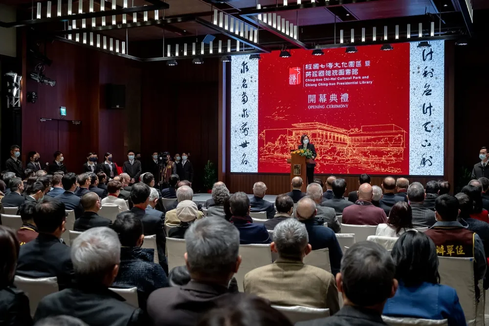 林韋地專欄：蔡英文不是取巧的柯文哲──歷史會給她公正的評價
