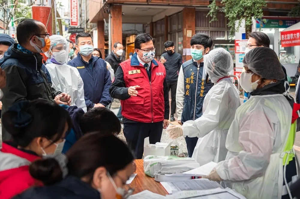 【桃園+13】幼兒園1家5口染疫！　鄭文燦：涮涮鍋店客人交叉感染