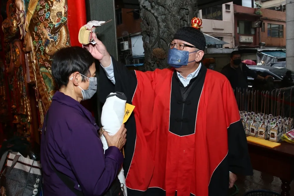 農曆正月補春運「虎」你旺整年　祭改3神器別忘帶、4生肖記得安太歲
