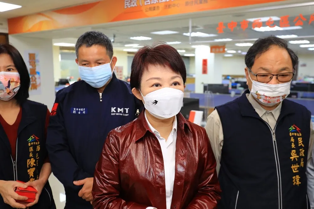 【直播】外縣市確診者到台中火車站　盧秀燕14:00談疫情