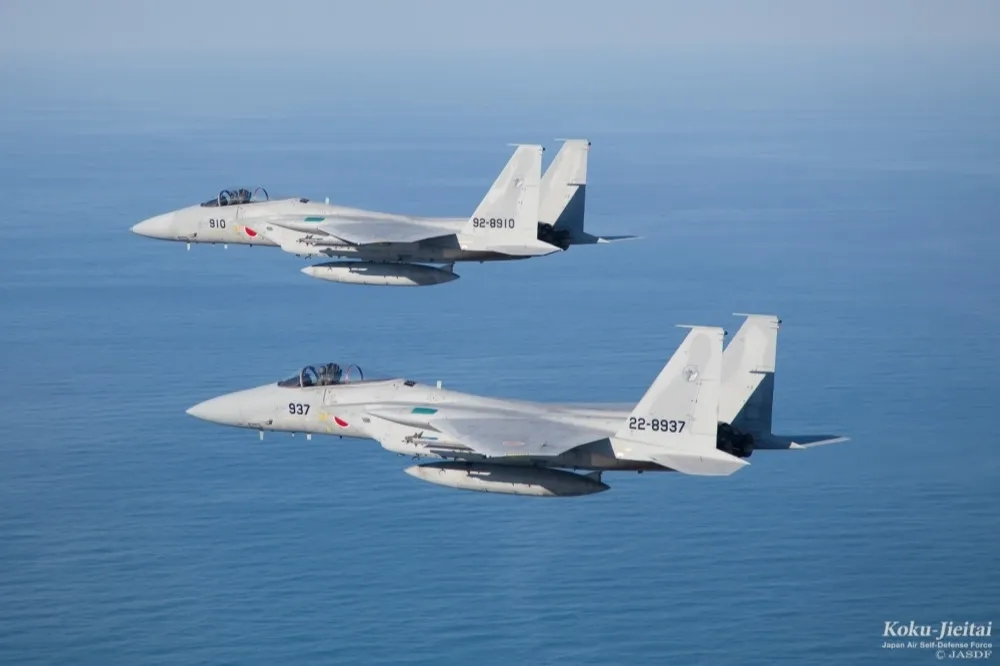 日本F-15戰機墜海　尋獲部份機體殘骸、2飛行員仍然失蹤