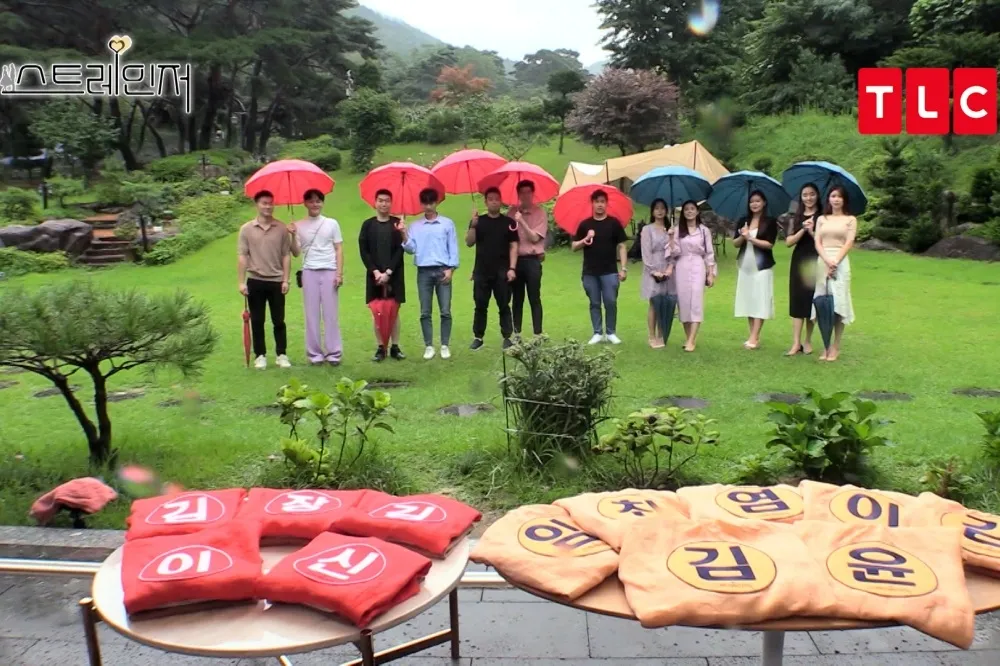 【有片】《換乘戀愛》陌生版！韓綜《愛上陌生人》看 12 位男女合宿一週從陌生到相戀