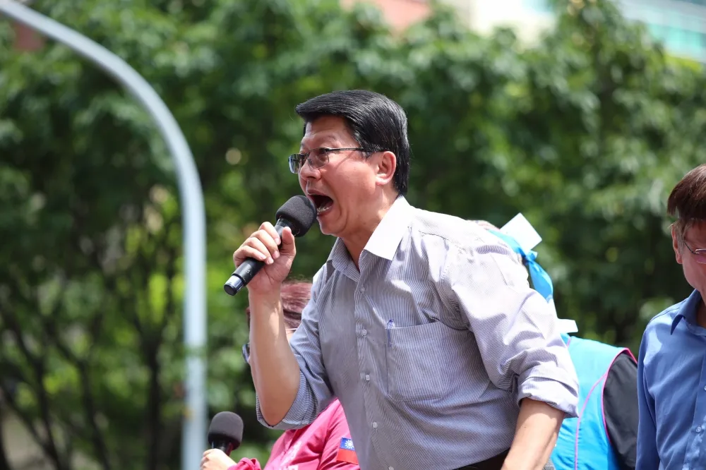 【爭鋒南市百里侯】謝龍介拋震撼彈投入藍營初選　黃偉哲：他會是很強的對手