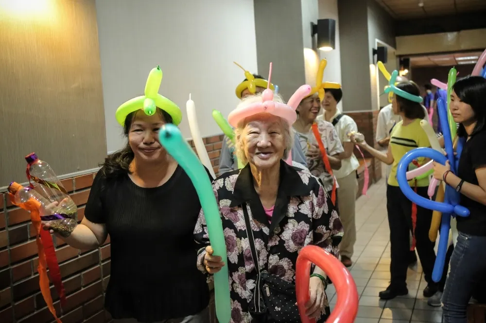 【性別歧視out】不再分內外！　教育部加註「外公外婆」=「祖父祖母」