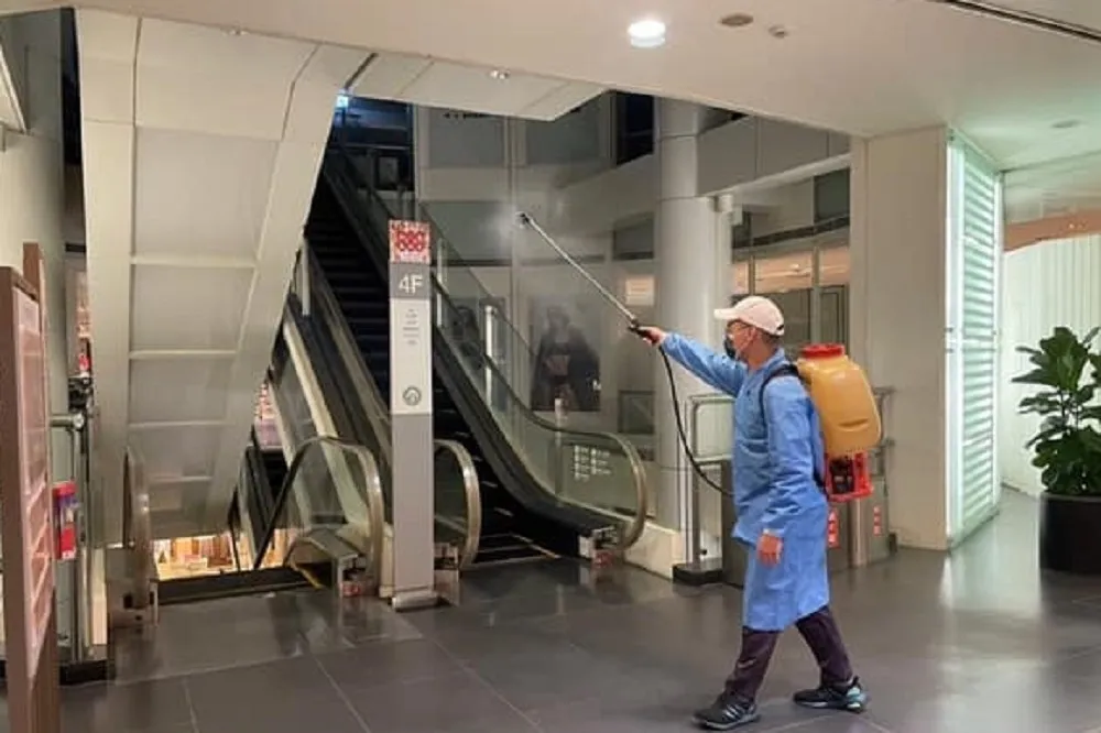 【台南+2】去診所打疫苗竟遭傳染確診　生鮮超市、小北百貨都有足跡