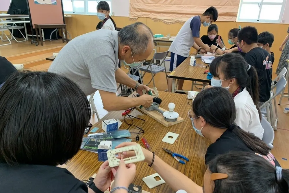 不止高中生！9月起早自習禁考試　國中國小也適用