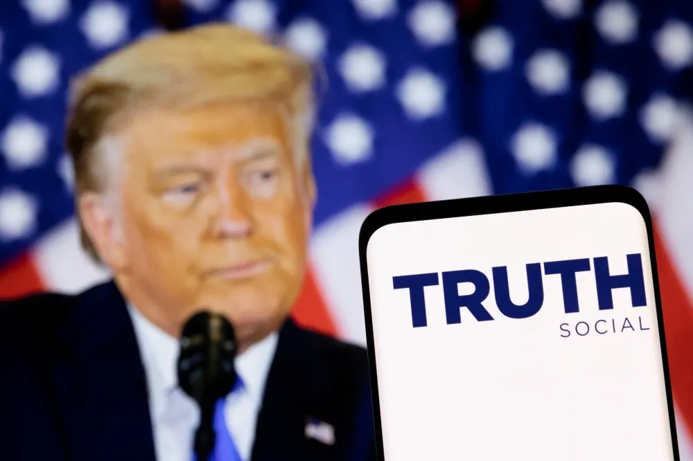 川普自建社媒Truth Social上線　App上架首日下載量衝第一