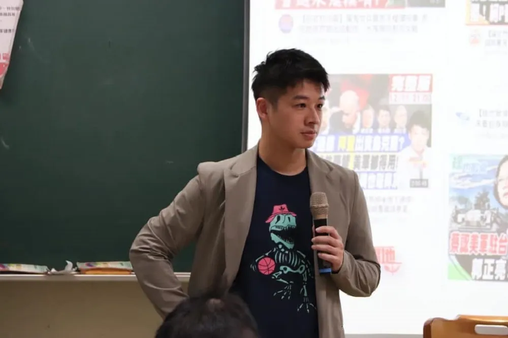 主播夫妻檔聯手掌民眾黨文宣輿情　文宣部主任許甫接手、妻陳智菡力挺