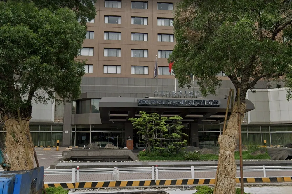 柯文哲才剛到過！台北喜來登爆確診足跡　十二廚今起3天停業