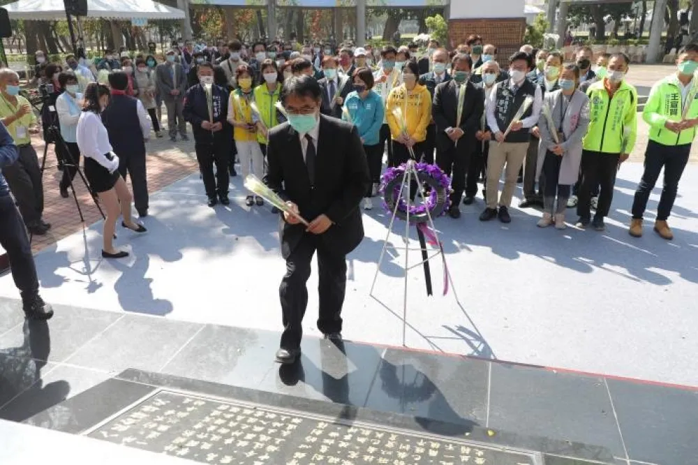 台南紀念二二八   黃偉哲：全國攜手團結   共同對抗邪惡外來勢力