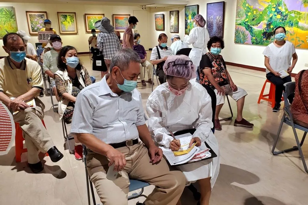 接種疫苗兼欣賞藝術　大墩文化中心3月1日起「定時定點」開打