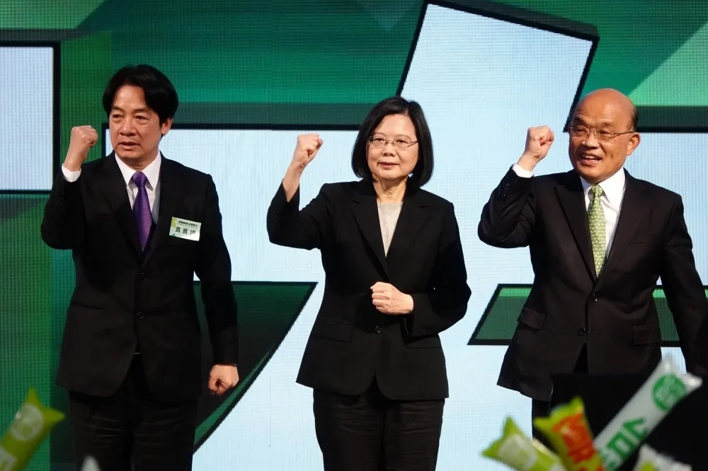 聲援烏克蘭！蔡英文偕賴、蘇捐月薪　「民進黨是執政黨要更團結」