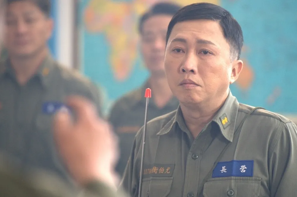 【專訪】趙正平《國際橋牌社2》演活高登島營長　不屈演技背後有軍人父親的影子