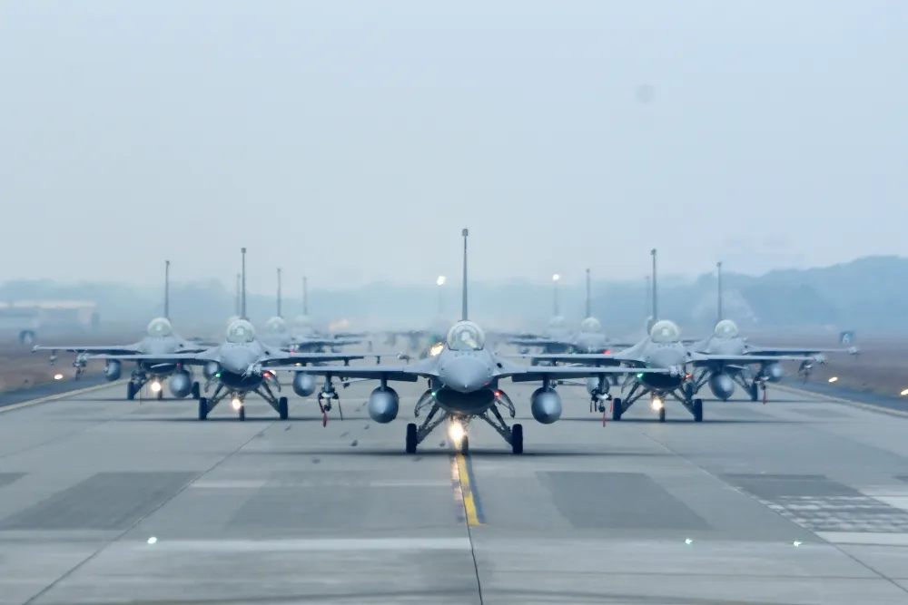 【交機延後？】《紐時》稱美方考慮先把F-16V給波蘭援烏　國防部駁：純屬臆測