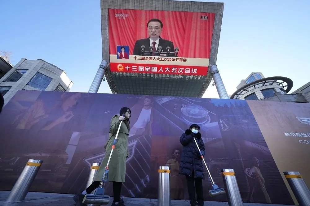 鄧聿文專欄：拜登政府背後拱火　挑起俄烏戰爭？