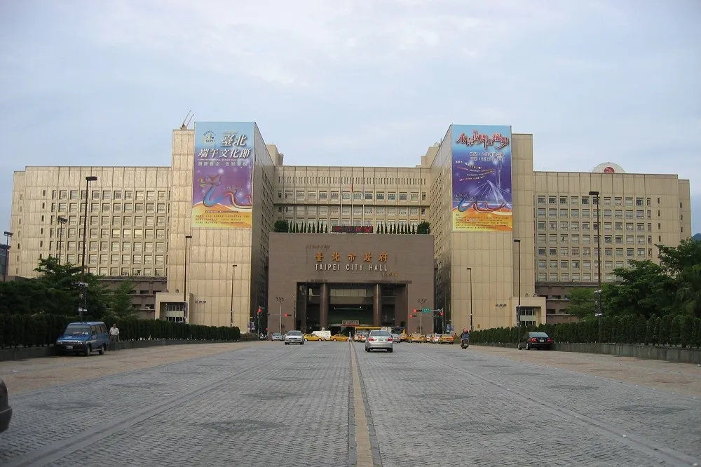 【北市+1】台北染疫男曾赴北市府、杭南郵局　還搭北捷板南線趴趴走