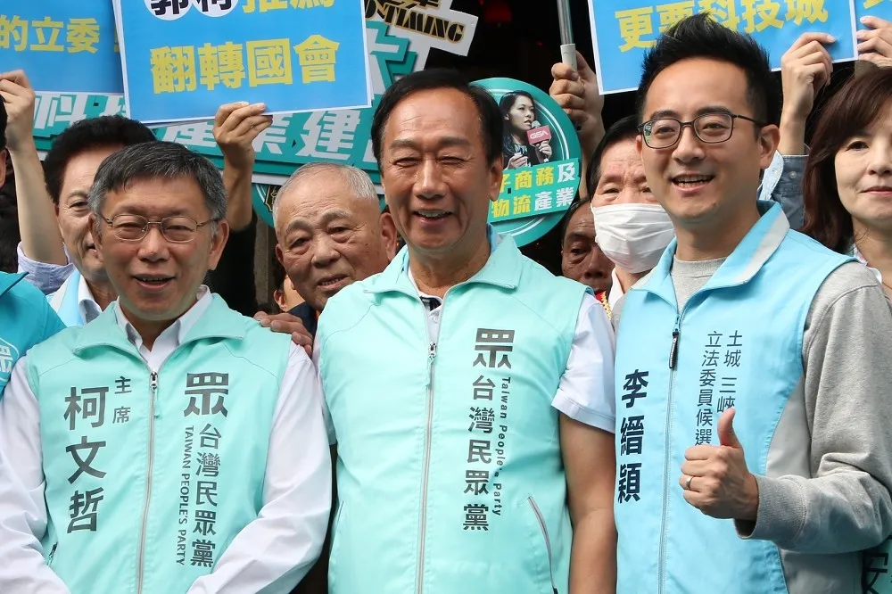 一起拉下民進黨！　「郭柯合」推手喊話藍軍禮讓柯文哲戰高雄