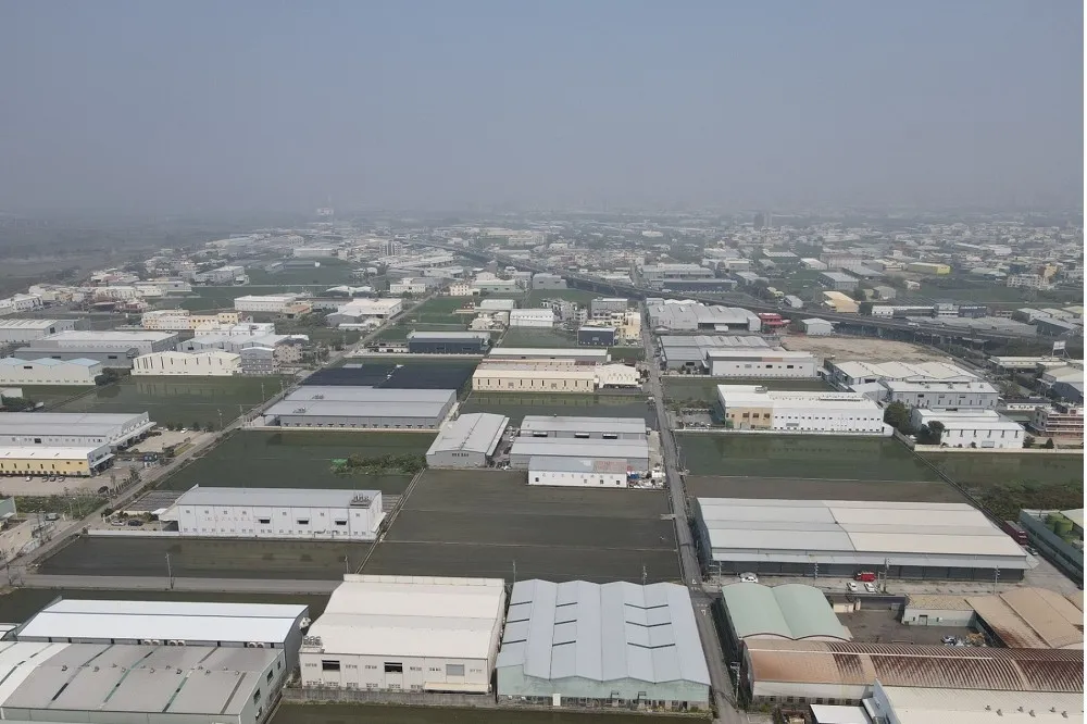 請問蘇院長：未納管農地違章不立即斷水電，要待何時？