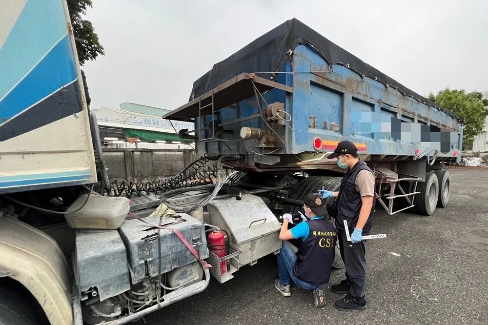 台88肇禍司機抓到！鐵片掉落→後車輾壓→噴飛射殺　害女師枉死