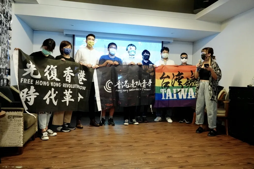 無法在台灣硬生生造出一個國中之國般的「新香港」