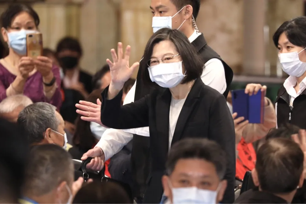 下令在嘉義打造「無人機國家隊」！　蔡英文拿俄烏戰爭當借鏡