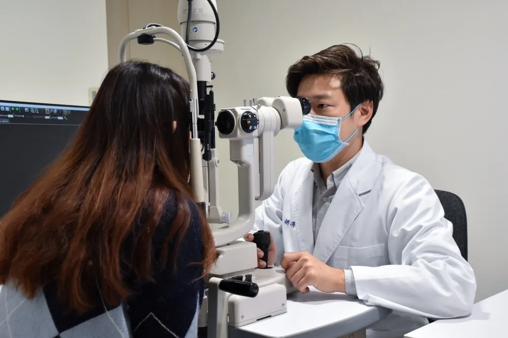 預防眼部病變補充葉黃素、原花青素？醫破解迷思：穩定攝取才有效