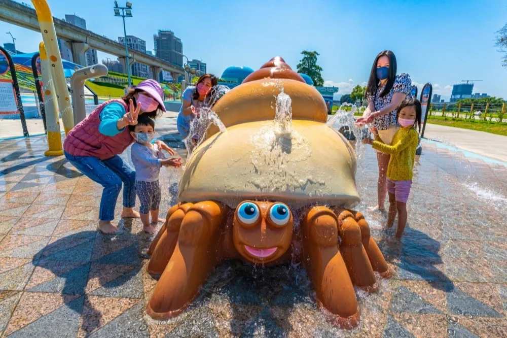 水陸雙園免費暢玩！新北大都會公園「海世界水樂園」7/1開放　7大親水設施超吸睛