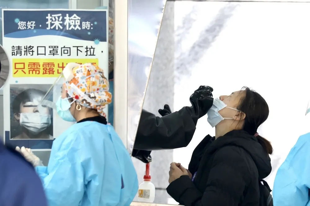 【新北+46】三峽老師感染鏈再冒19例　樹林科技廠全採陰4/11復工