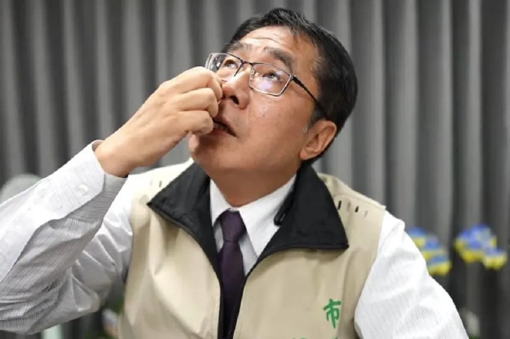 染疫薩克斯風女樂手連9天台南表演　波及黃偉哲、足跡上千人重疊
