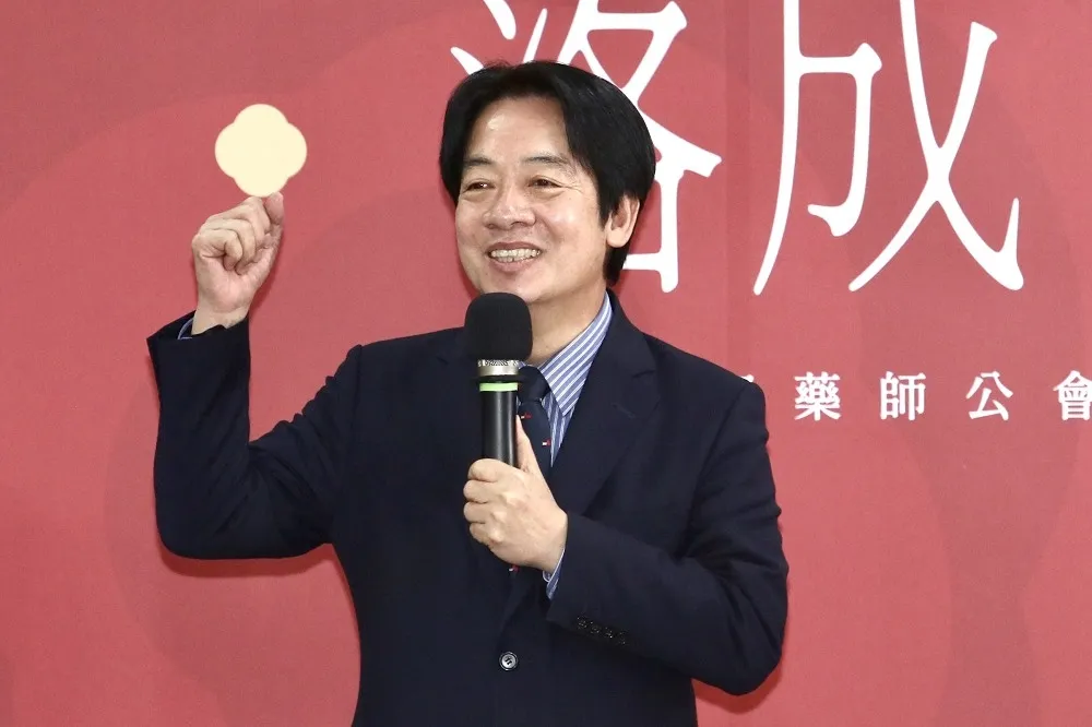 台中議員施志昌助理確診　府：賴清德快篩陰性公務照常