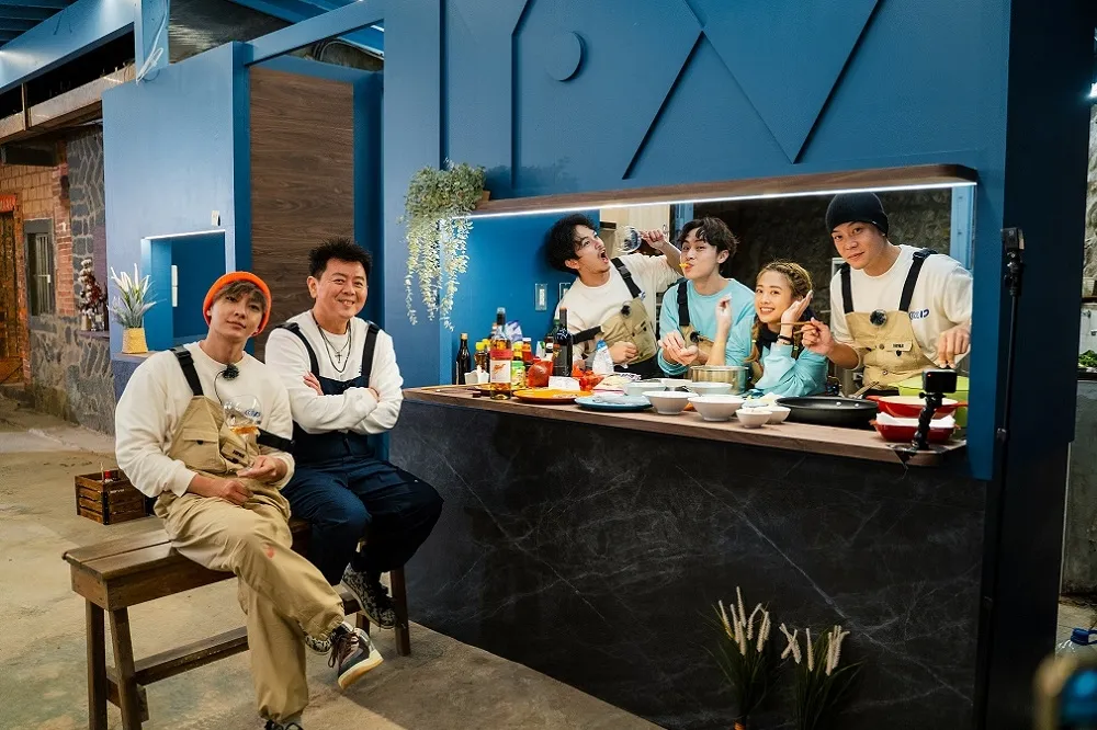 《來吧！營業中》迎饕客温昇豪　店長庹宗康、炎亞綸冒冷汗：最怕懂酒的人