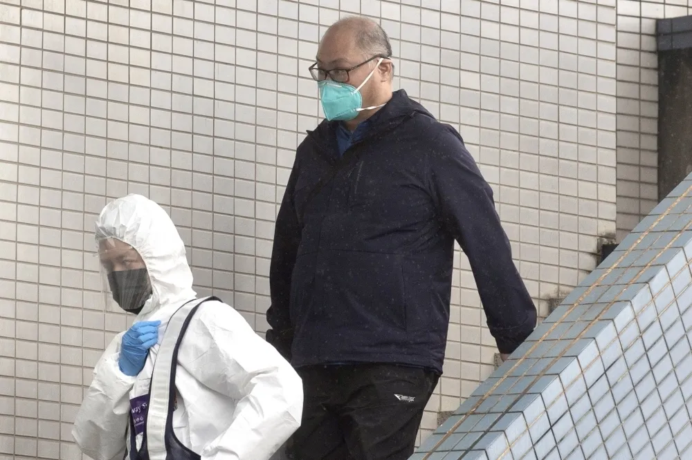 出獄返台後首發聲　李明哲：現在我是被愛緊抱，不是被恐怖圍困