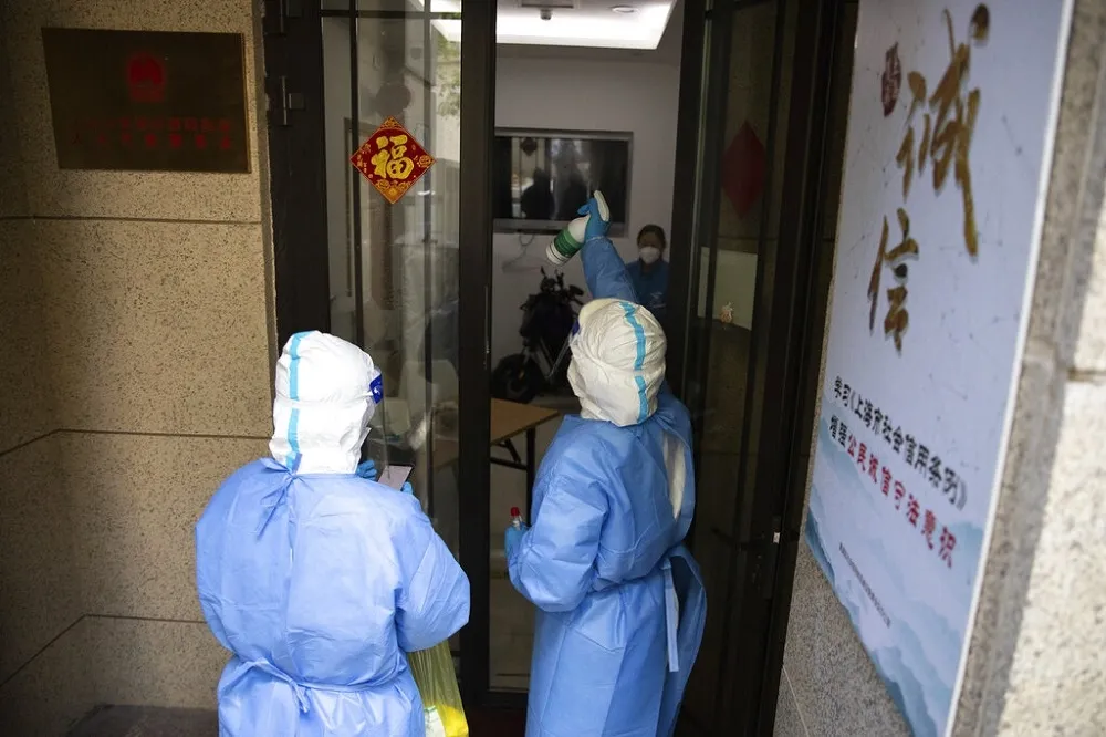 上海小提琴家求醫遭拒竟墜樓亡　封城後首通報3死