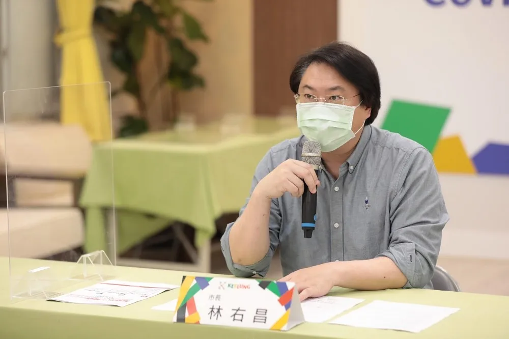 【基隆+148】2歲童染疫亡預防悲劇重演　林右昌：全天候專線服務擴充到20線