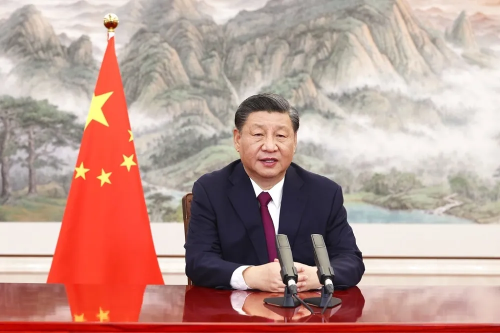 中共被救上船與被扔下海的距離有多遠