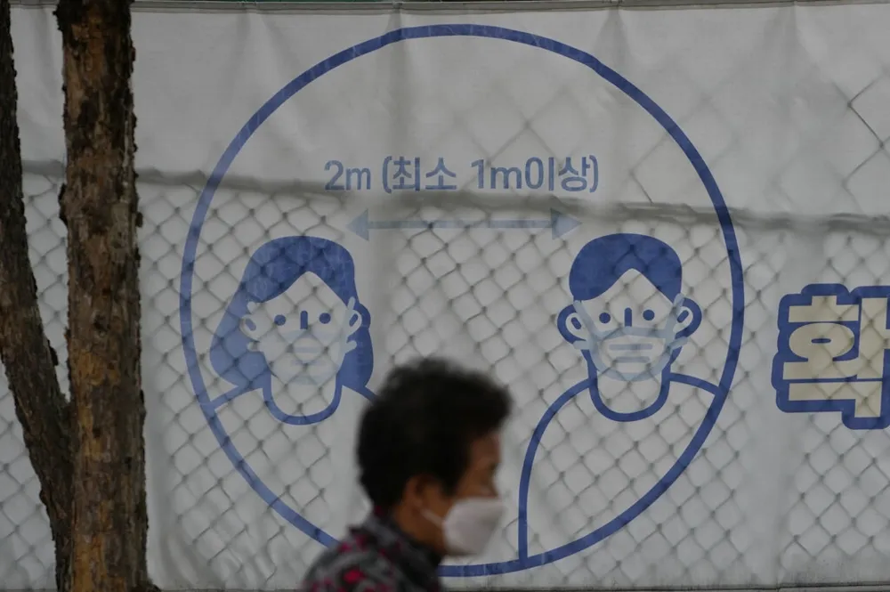 不用戴了！南韓下周一解除戶外口罩令　落實與病毒共存