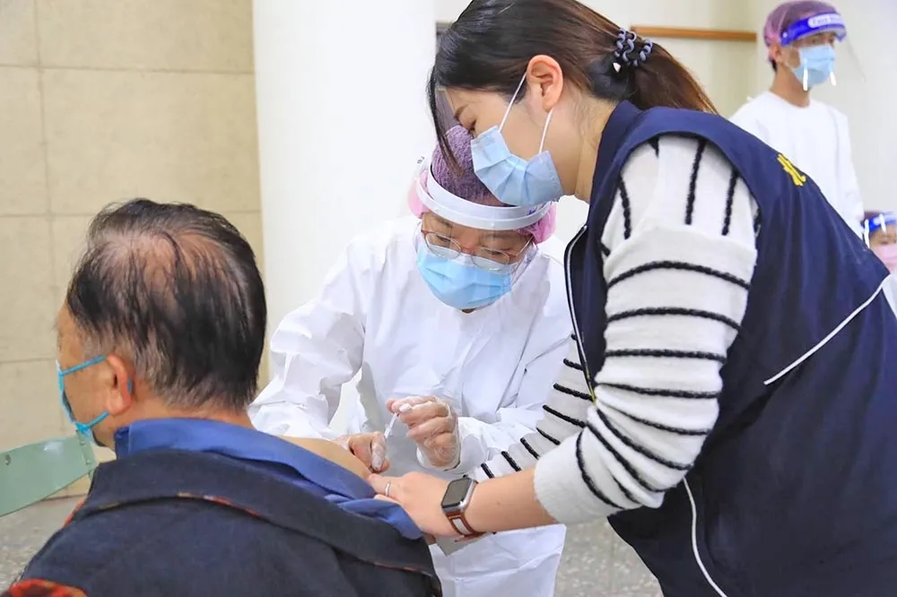 【台中+839】推第3劑接種率　7日、14日加開47站莫德納快打站