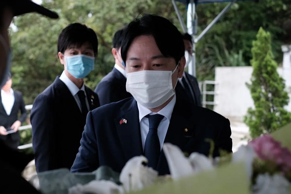 【快訊】日本自民黨青年局訪團成員確診　外交部緊急啟動應變措施