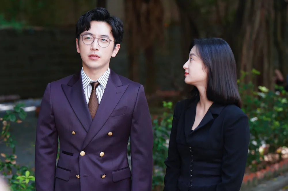 【喜劇版《開端》】白客《救了一萬次的你》一集死8次　化身自戀霸總戀上小資女張雅欽　