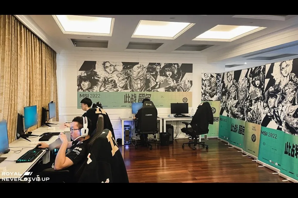 史無前例！《英雄聯盟》Riot 宣布 RNG 三場賽事重比：調整 Ping 值時出現問題