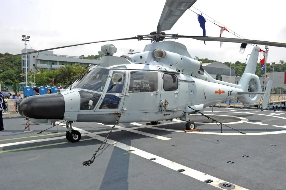 不只擾澳還擾台！中國解放軍今派直-9反潛機擾台　遭我空軍廣播驅離　
