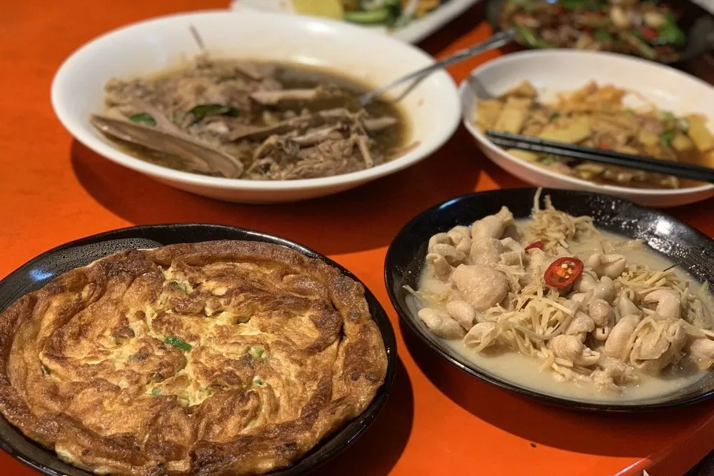 我的兒時家常菜！菜脯蛋、客家滷肉、柿餅雞湯等記憶中的客家愛之味