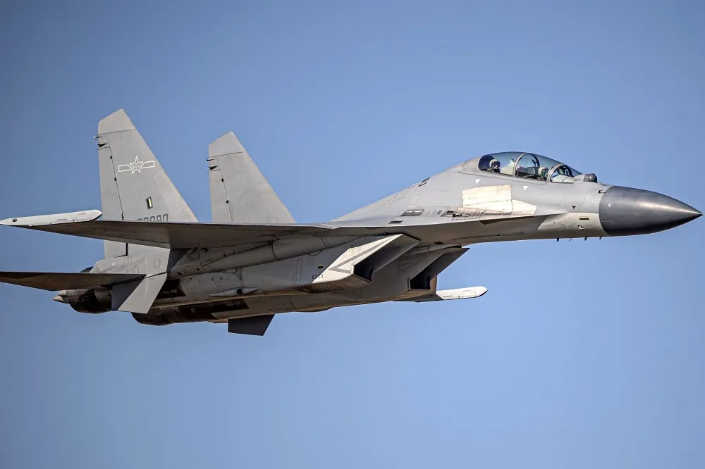 7架解放軍機擾台！殲16戰機今派4架　我空軍升空應對