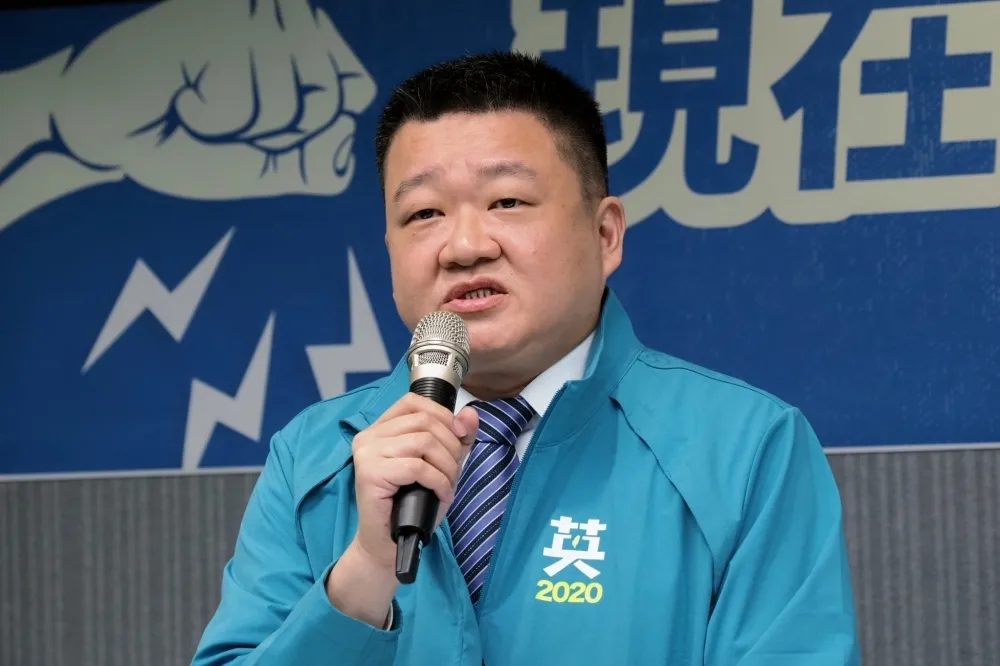 【綠黨部主委改選】北市張茂楠拚市長勝選　新北何博文「尊余」喊團結
