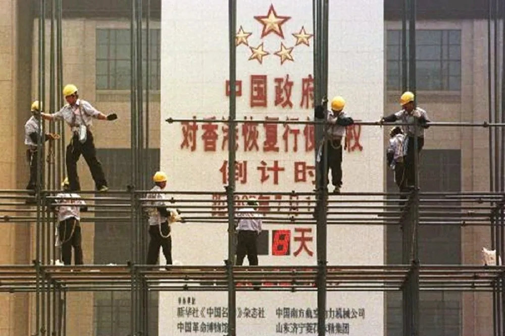 李怡回憶錄：以感激心情，告別殖民主義
