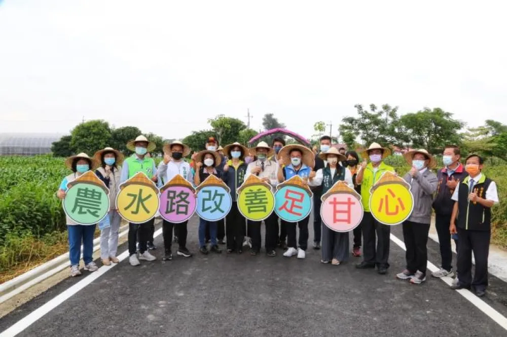 黃偉哲視察新營農水路改善  台南農水漁路修繕全國笫一