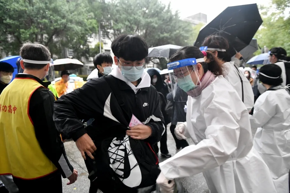 大學考生未收到居隔證明影響甄試　教育部：簽切結書後再補辦