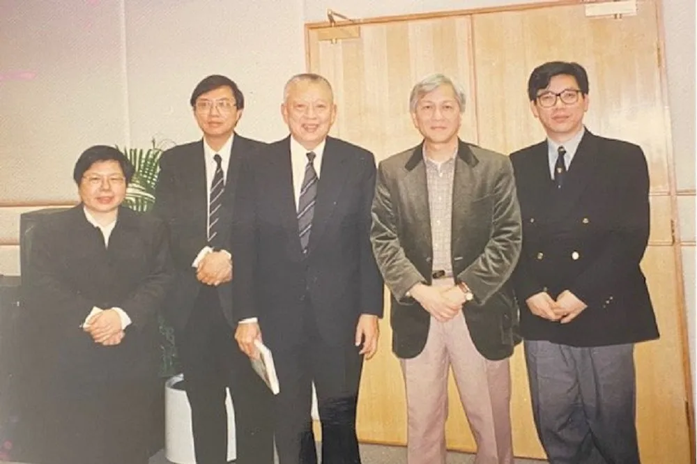 李怡回憶錄：董建華開頭不是這樣的