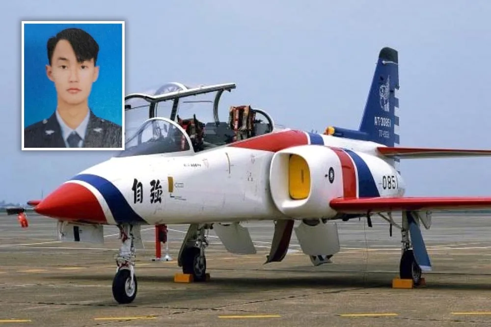 【快訊】空軍官校AT-3教練機墜毀　少尉飛官徐大鈞罹難