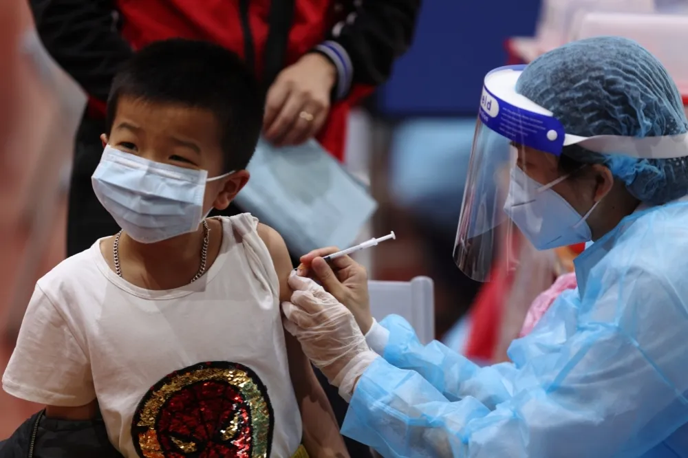 兒童重症天天爆「過半併腦炎」　醫促政府速審5歲以下疫苗EUA